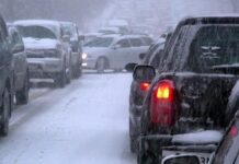 Водителей Ростовской области предупреждают об ухудшении дорожных условий из-за снега Зимняя пробка на дороге // Фото пресс-службы администрации Судогодского района Владимирской области