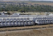 Гуманитарный конвой из 60 грузовиков движется в Ростовскую область Гуманитарный конвой из 60 грузовиков движется в Ростовскую область