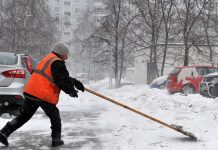 В Ростове возбудили административные дела из-за несвоевременной уборки снега