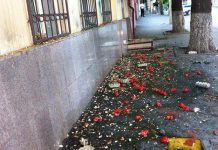 Стихийный митинг прошел перед генконсульством Украины в Ростове Стихийный митинг прошел перед генконсульством Украины в Ростове