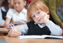 В Ростовской области 10 тысяч рублей к школе получат более 500 тысяч детей /Фото с сайта kompas-tulun.ru