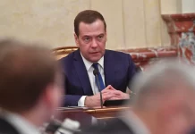 Дмитрий Медведев: «Сделаем так, чтобы было спокойно, мирно» Заместитель председателя Совета безопасности России Дмитрий Медведев //Фото: Владимир Веленгурин/КП-Ростов