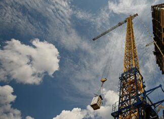 В Ростове возобновили выдачу разрешений на строительство МКД Строительство многоквартирного дома //Фото: «ЮгСтройИнвест»