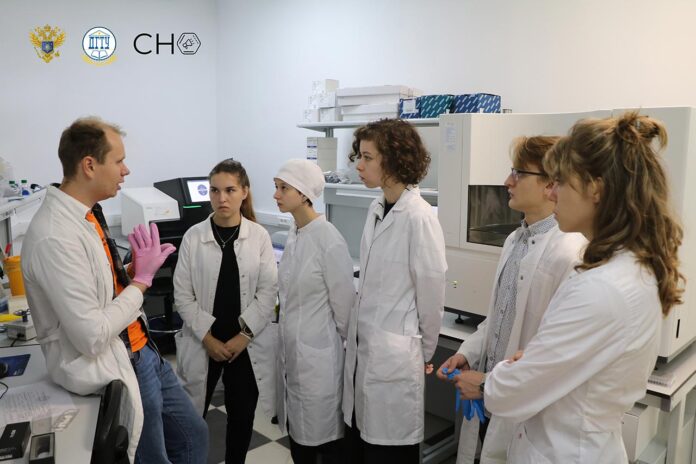 Студенты ДГТУ прошли обучение в научном центре университета «Сириус» //Фото: пресс-служба ДГТУ