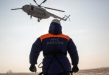 Выплаты пострадавшим при ЧС в Ростове могут увеличить на 4,5% спасатель МЧС // фото: 83.mchs.gov.ru