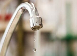 Без воды на сутки останутся жители Ленинского района Ростова