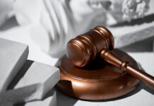 На Дону водитель предстанет перед судом за смертельное ДТП суд // Фото: www.advgazeta.ru