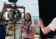 Музыка против буллинга: представлен официальный трейлер сериала «Плакса»