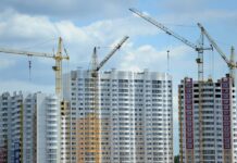 Сбер предложил застройщикам льготное субсидирование ипотеки Строительство многоэтажных жилых домов //Фото Сбер