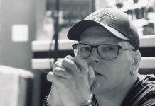 Умер известный ростовский музыкант и продюсер Сергей Высоцкий