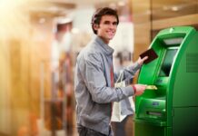 Сбер стал принимать оплату в банкоматах улыбками ростовчан Сбер стал принимать оплату в банкоматах улыбками клиентов //Фото newsbalt.ru