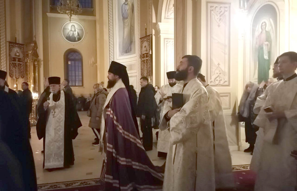 В Ростове верующие отметили Крещение Господне //Фото: Татьяна Дмитриева, Городской репортер