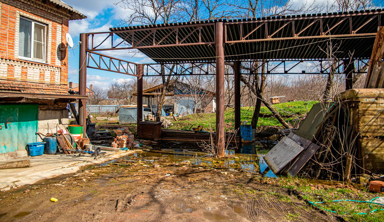 В Ростове поселок на Шоссейной постепенно тонет в грунтовых водах //Фото Блокнот-Ростов