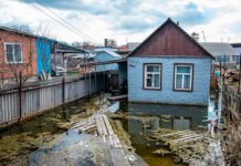 На Дону 55 млн рублей направят на развитие сельских районов В Ростове поселок на Шоссейной постепенно тонет в грунтовых водах //Фото Блокнот-Ростов