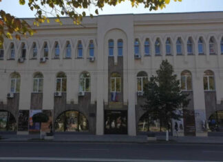 Дочь архитектора подала в прокуратуру из-за ремонта Ростовской филармонии Ростовская филармония // фото: Официальный портал Правительства Ростовской области