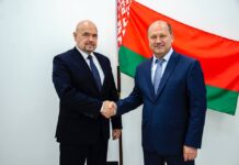 Ростов и Беларусь будут сотрудничать в транспортной и торговой сферах Александр Скрябин и Дмитрий Шкурдь // фото: Telegram-канал Александра Скрябина