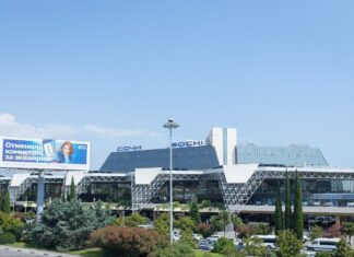 Аэропорт Сочи возобновил работу после ночных ограничений аэропорт Сочи // фото: пресс-служба аэропорта