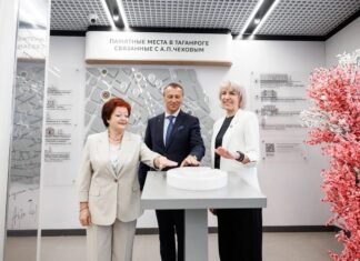 Сбер открыл чеховский офис в Таганроге открытие чеховского офиса Сбера // фото: Евгений Чистяков