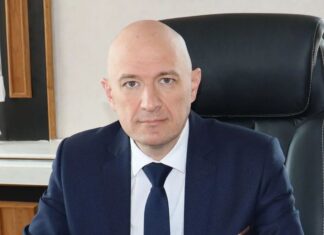 Глава Цимлянска ушел в отставку после критики губернатора Слюсаря