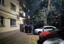 В Ростове ввели режим ЧС для дома на улице Ивановского в микрорайоне Рабочий городок в пятиэтажке образовалась трещина // фото: телеграм-канал Скрябина