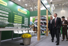 Слюсарь представил на «Золотой осени» проекты на 73 млрд рублей Золотая Осень -2025 // фото: пресс-служба Правительства Ростовской области