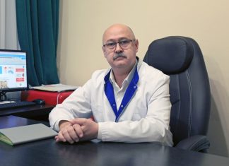 Алексей Шелестов: «ЦРБ Новошахтинска работает с профицитом» Главврач ЦРБ Новошахтинска Алексей Шелестов // фото: из личного архива Алексея Шелестова