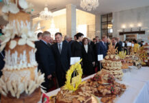 Восточные районы Дона установили рекорды по зерну День работника сельского хозяйства и перерабатывающей промышленности отметили в Ростове // фото: donland.ru