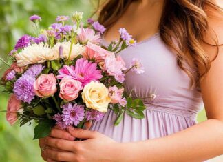 От студенток до самозанятых: как в Ростовской области поддерживают будущих мам