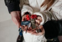 В квартале Smartpolét введён в эксплуатацию третий кластер: ключи получили 521 семья Новые квартиры в двух многоквартирных домах получили 521 семья //Фото ЮгСтройИнвест