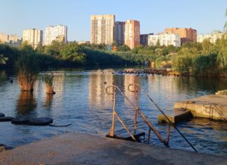 Жителям Ростова напомнили о безопасности во время крещенских купаний