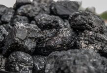 В Таганрогском морском порту выявили нарушения при перевалке угля Уголь // Фото с сайта https://pxhere.com/