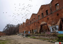 Снос дома Парамоновых перенесли из-за непогоды