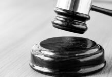 В Ростове женщина попыталась пронести оружие в здание суда Суд // Фото с сайта https://www.freepik.com/