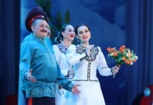 Ростовская область вошла в тройку лидеров России по посещаемости учреждений культуры Ансамбль донских казаков //Фото пресс-службы Правительства Ростовской области