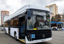 В Ростове протестируют новый электробус Новый электробус//Фото: Пресс-служба Администрации города Ростова-на-Дону