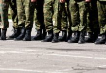 Ростовского военкома приговорили к 9 годам колонии за откосы от армии //Фото: freepik.com