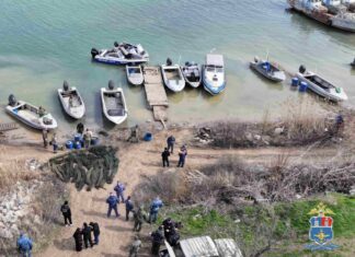 Более 500 метров браконьерских сетей изъяли транспортные полицейские в Цимлянском водохранилище