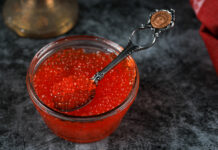 В Ростовской области сотрудники изъяли больше 260 кг рыбы и икры без маркировки